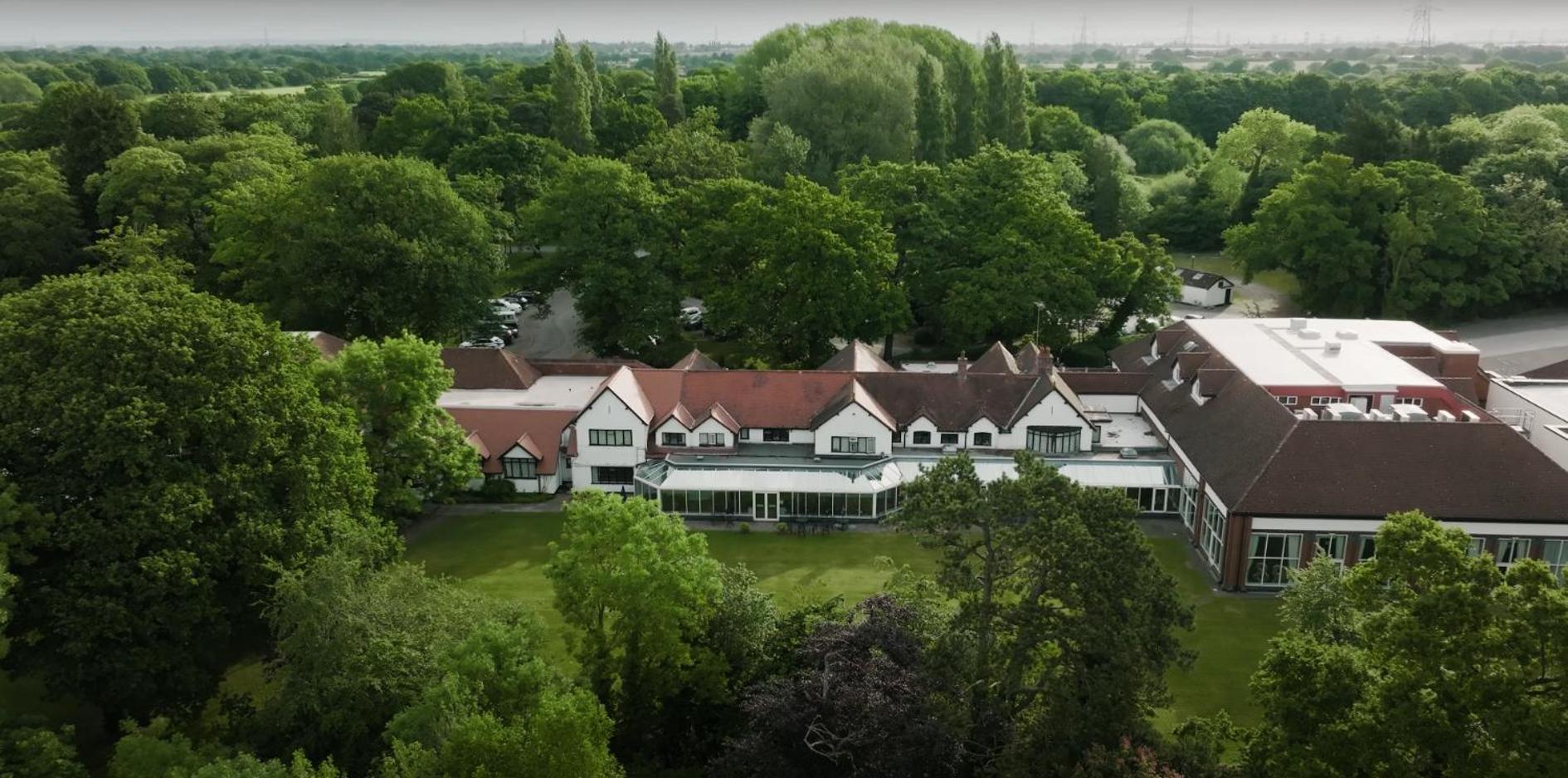 Macdonald Craxton Wood & 4* Ледшем