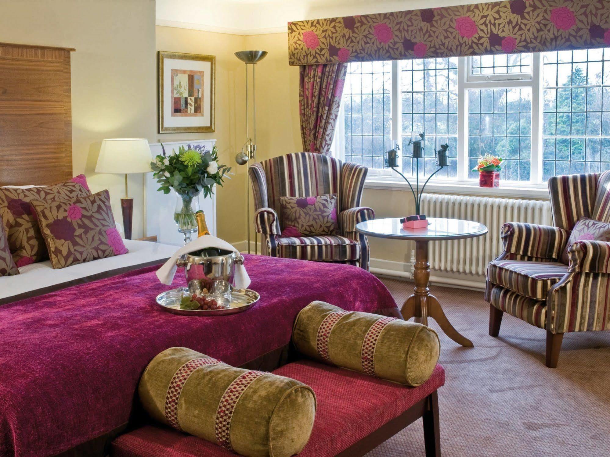 Macdonald Craxton Wood & 4*