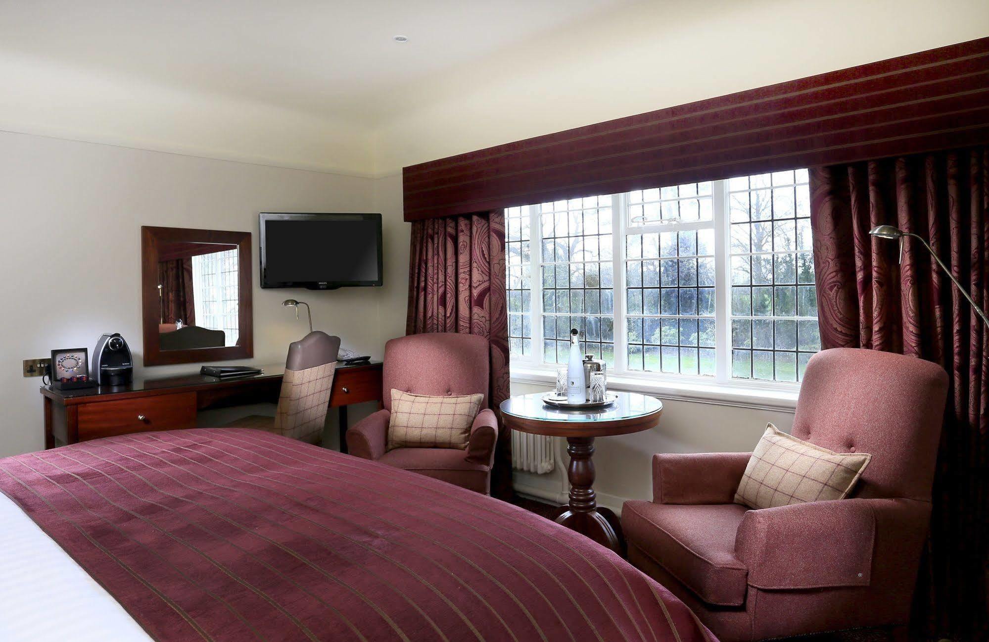 Macdonald Craxton Wood & 4*