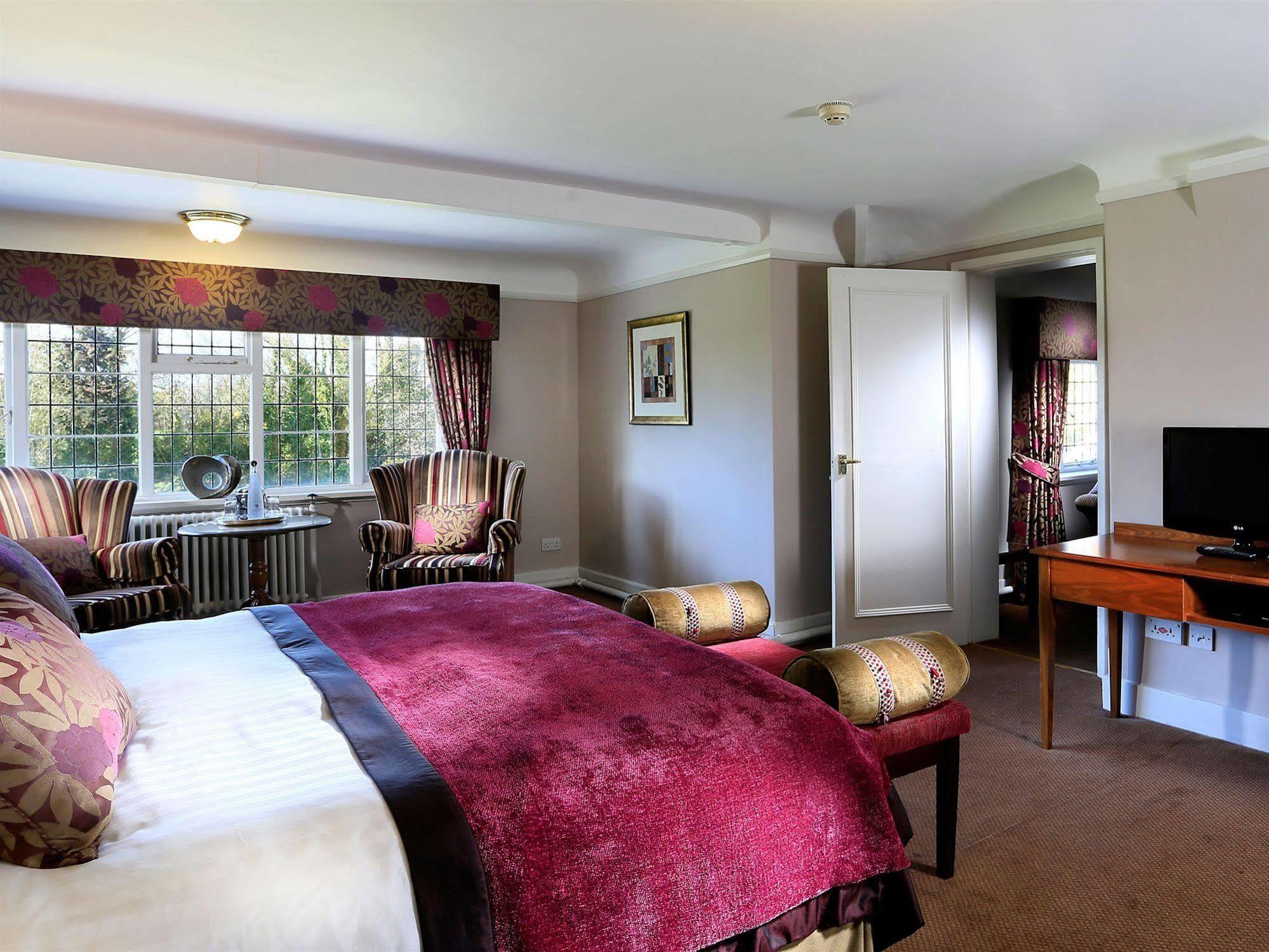 Macdonald Craxton Wood & Ledsham (Cheshire)